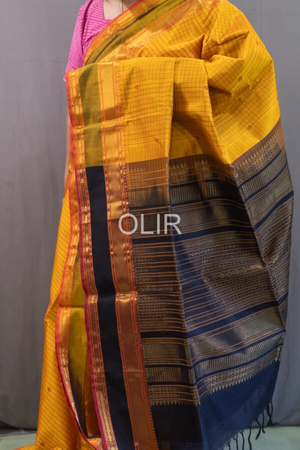 Mustard Yellow Body with Contrast Pallu Silk Cotton Saree with Checks and Buttas