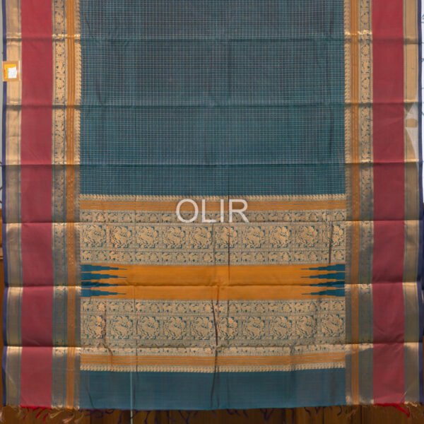 Peacock Green Lakshadeepam