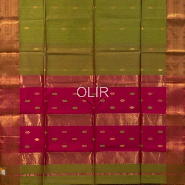 Mehendi Green Saree with Rani Pink Border and Pallu