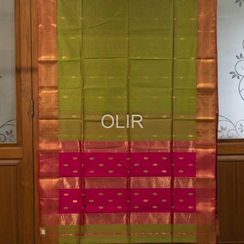 MSC134-1.jpg Mehendi Green Saree with Rani Pink Border and Pallu