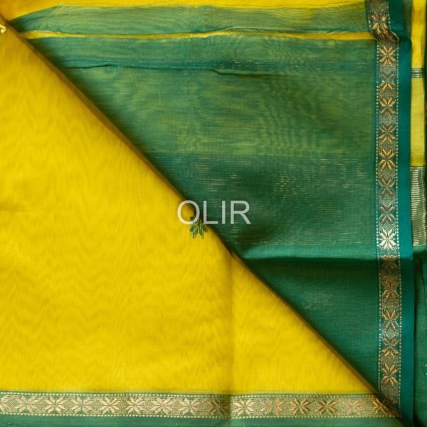 MSC137-3.jpg Bright Yellow with thin Dark Green zari border and dark green Pallu