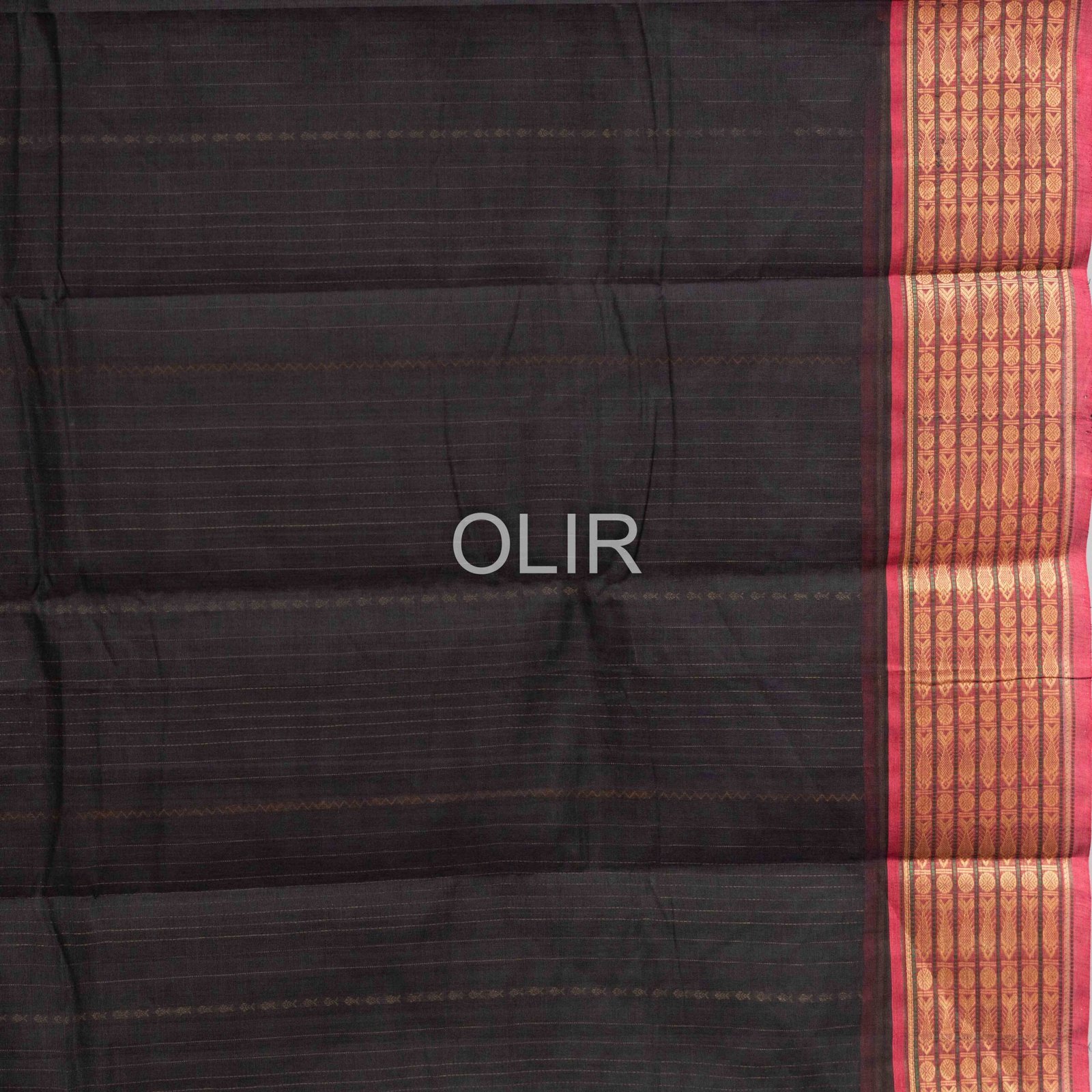 Handwoven Kanchi Cotton Saree – Midnight Black with Magenta Border - Image 3