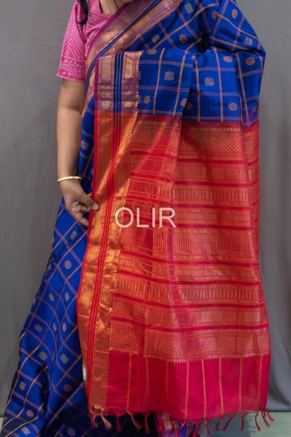 Handwoven Kalakshetra Silk Cotton Saree – Royal Blue & Chilli Red