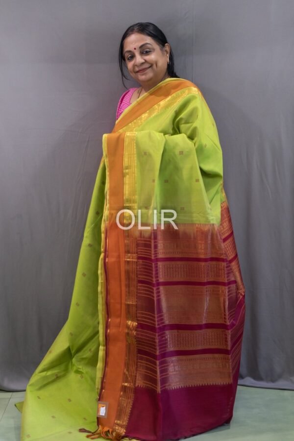 Handwoven Kalakshetra Silk Cotton Saree – Parrot Green & Maroon